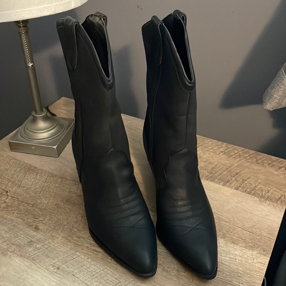 lulu black cowboy boots